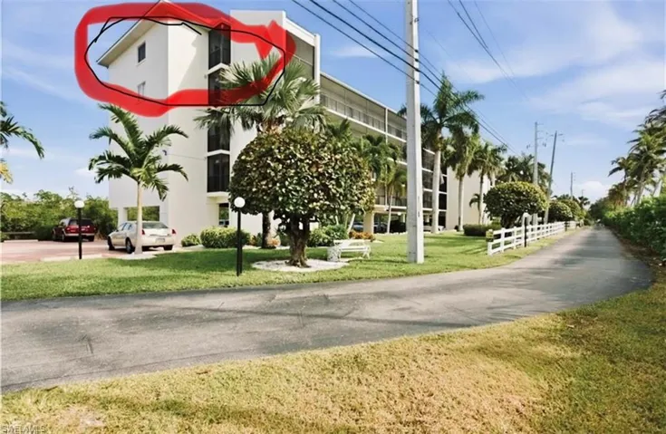 5220 Bonita Beach Rd Sw 401, Bonita Springs, Florida 34134