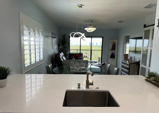 5220 Bonita Beach Rd Sw 401, Bonita Springs, Florida 34134