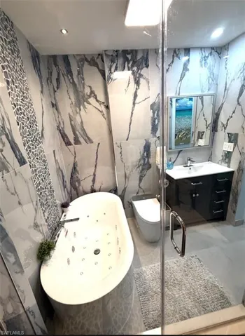 5220 Bonita Beach Rd Sw 401, Bonita Springs, Florida 34134