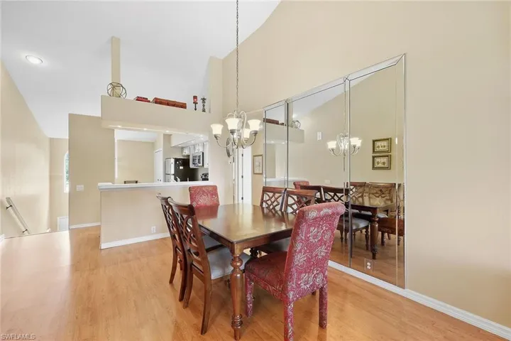 28072 Cavendish Ct 2207, Bonita Springs, Florida 34135
