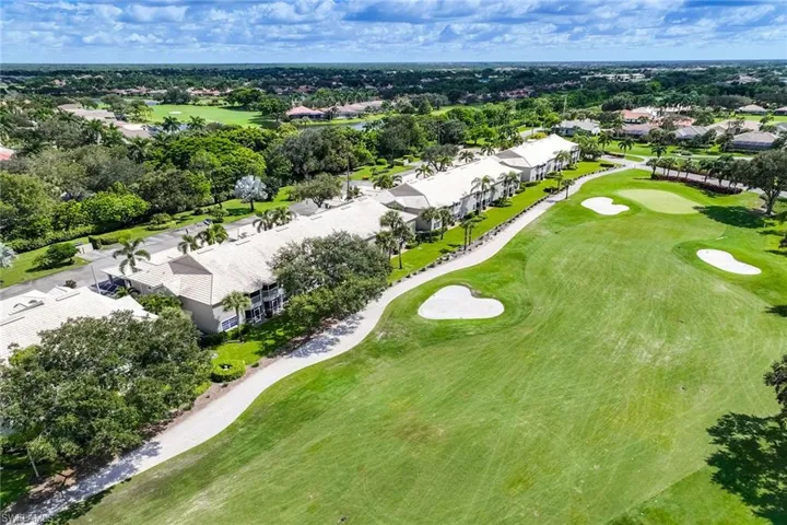28072 Cavendish Ct 2207, Bonita Springs, Florida 34135