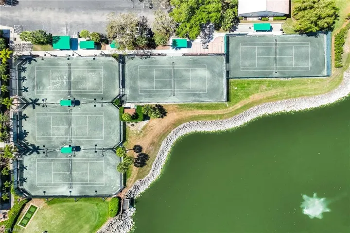 28072 Cavendish Ct 2207, Bonita Springs, Florida 34135