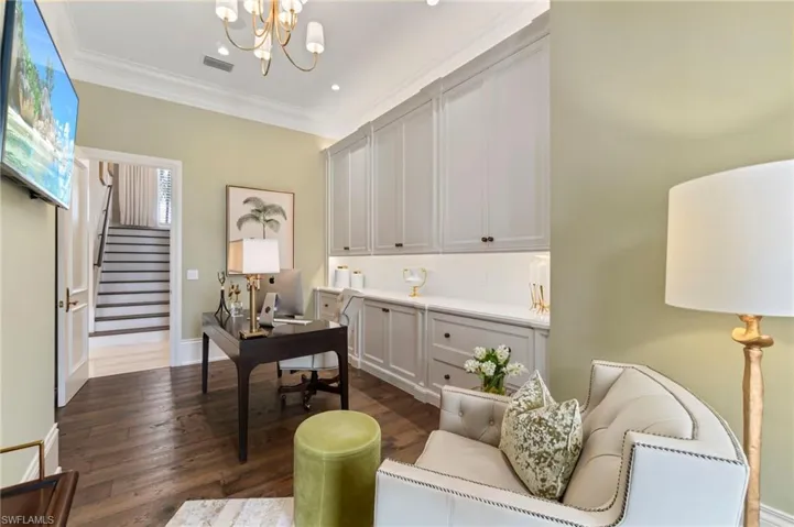 2225 Miramonte Ct, Naples, Florida 34105