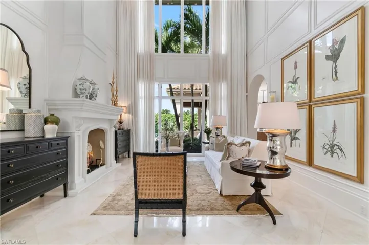 2225 Miramonte Ct, Naples, Florida 34105