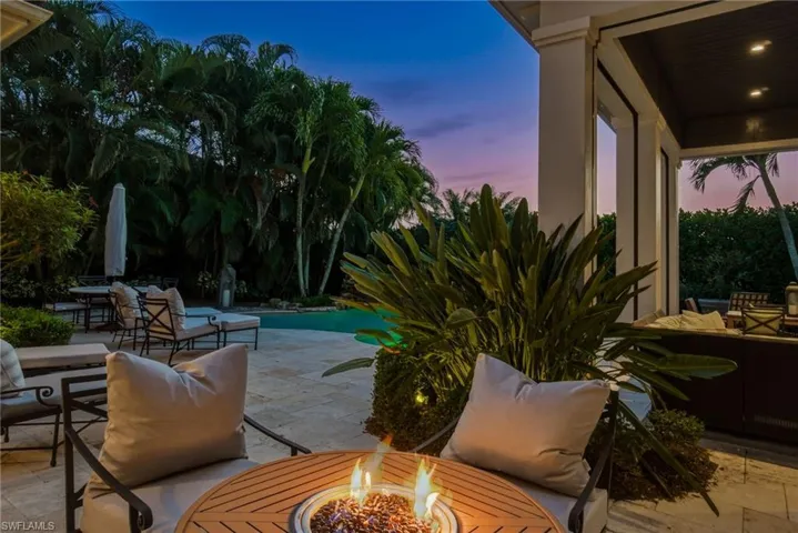 2225 Miramonte Ct, Naples, Florida 34105
