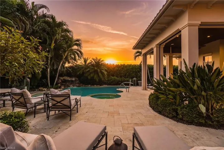 2225 Miramonte Ct, Naples, Florida 34105