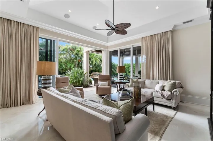 2225 Miramonte Ct, Naples, Florida 34105