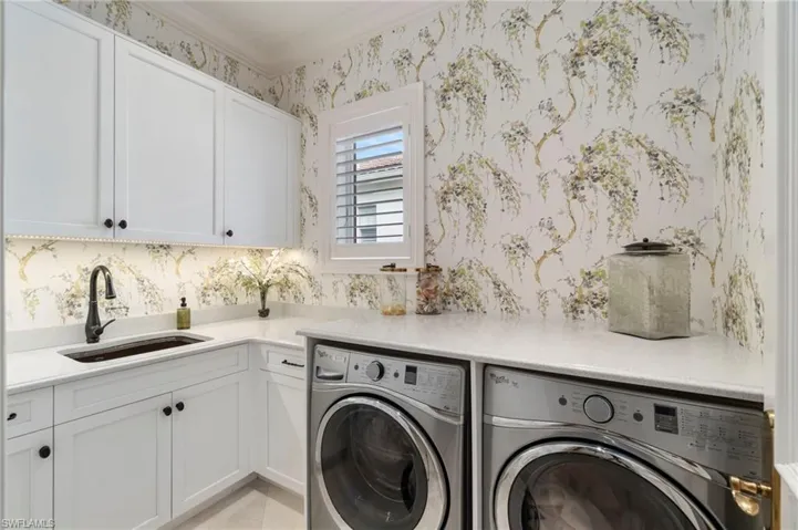 2225 Miramonte Ct, Naples, Florida 34105