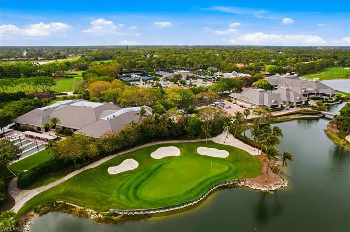 2225 Miramonte Ct, Naples, Florida 34105