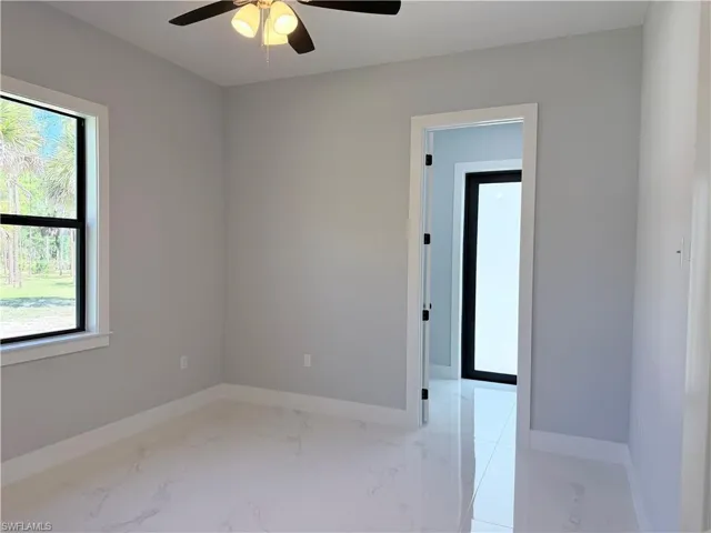 3359 6th Ave Se, Naples, Florida 34117