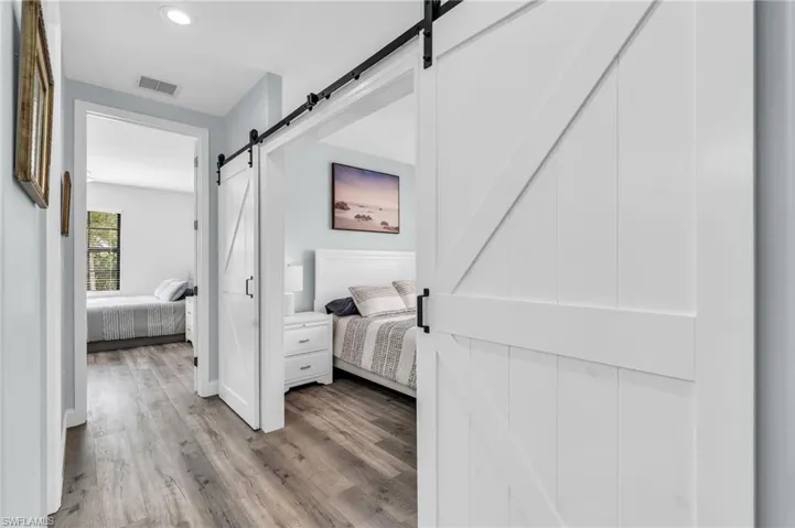 1391 Santiago Cir 902, Naples, Florida 34113