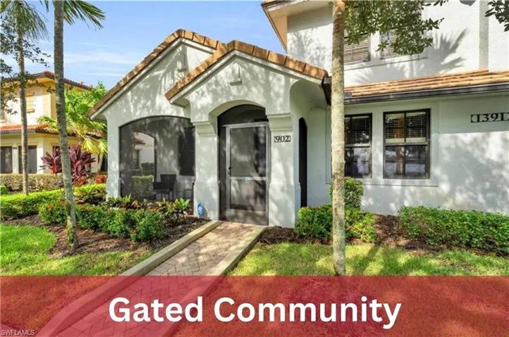 1391 Santiago Cir 902, Naples, Florida 34113