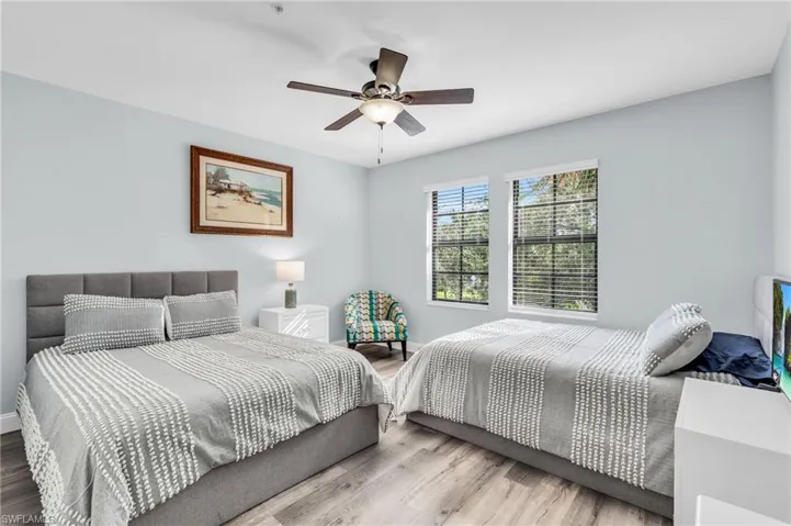1391 Santiago Cir 902, Naples, Florida 34113