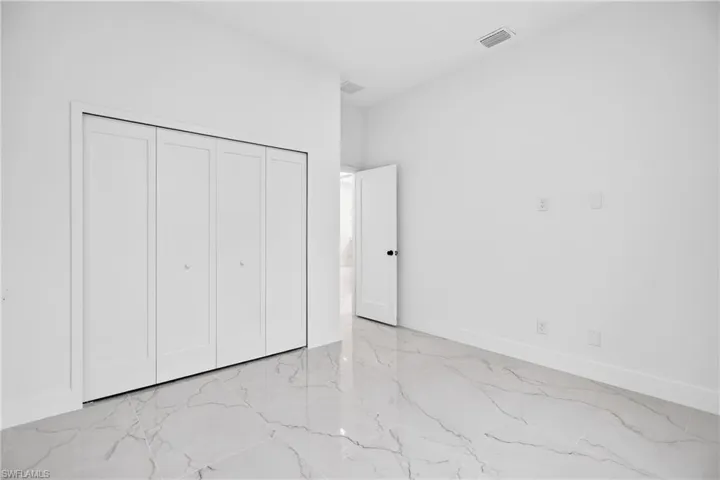 1156 Damen St E, Lehigh Acres, Florida 33974