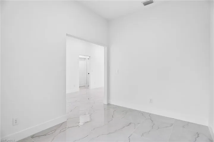 1156 Damen St E, Lehigh Acres, Florida 33974