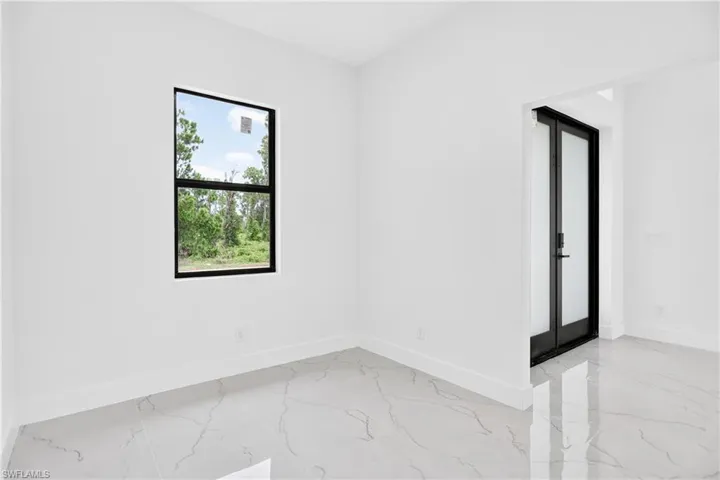 1156 Damen St E, Lehigh Acres, Florida 33974
