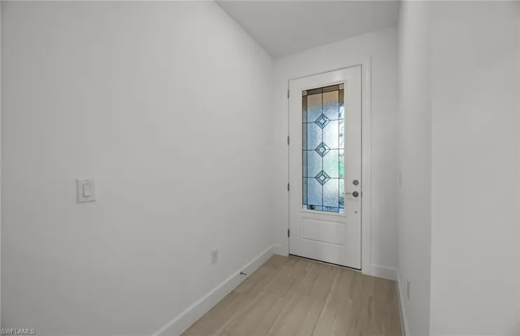 4069  Sonoma Oaks  CIR, Naples, FL 34119