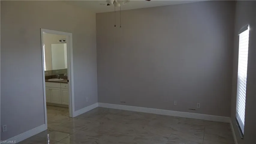2700 NW 11th  ST, Cape Coral, FL 33993