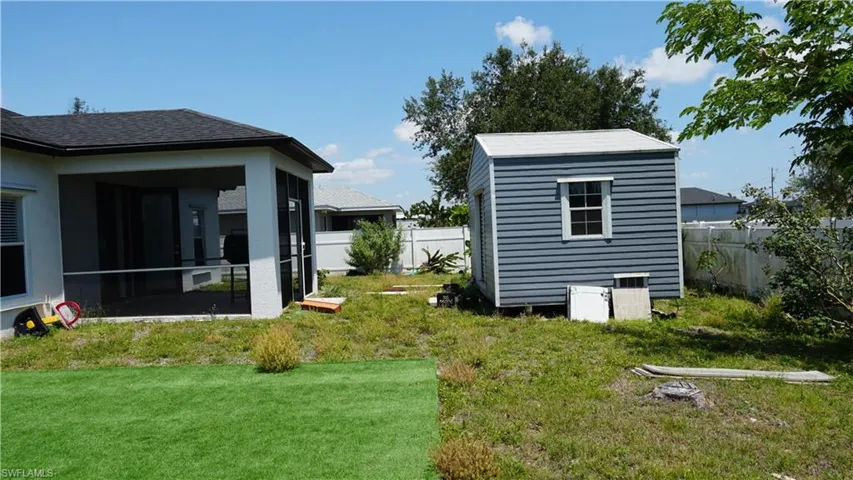2700 NW 11th  ST, Cape Coral, FL 33993