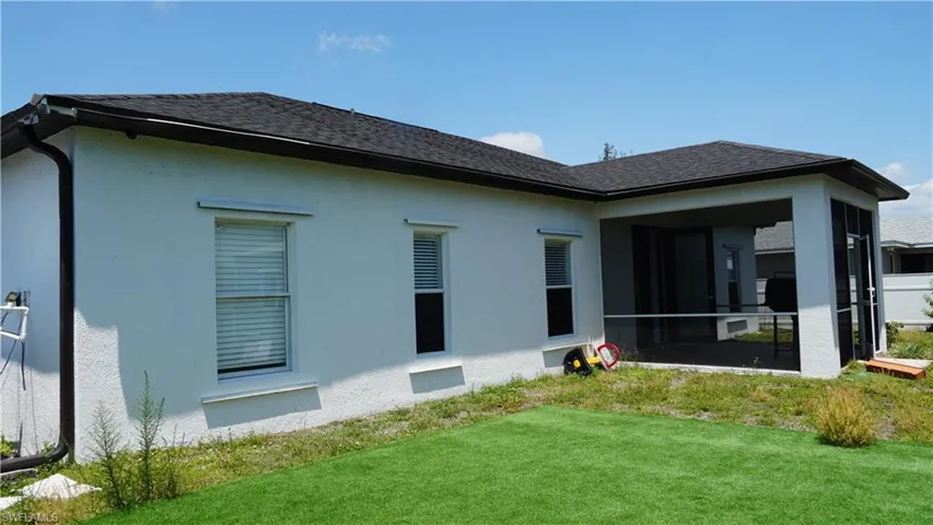2700 NW 11th  ST, Cape Coral, FL 33993