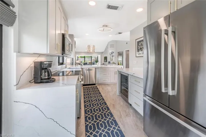517 Beachwalk Cir # 0, Naples Fl 34108