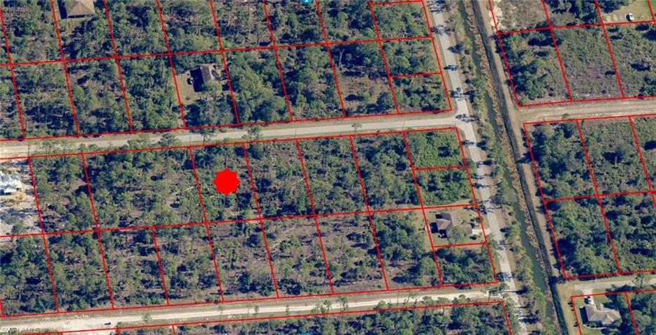 809 Irving AVE, LEHIGH ACRES FL 33972