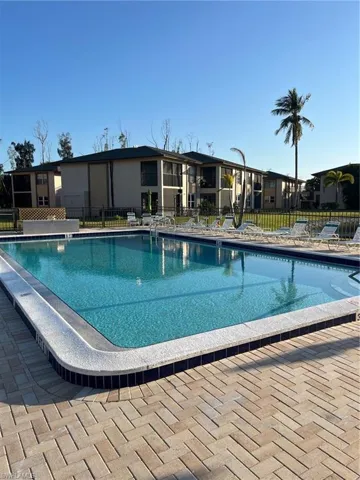 16881  Davis  RD, Fort Myers, FL 33908