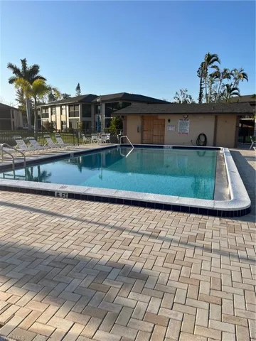 16881  Davis  RD, Fort Myers, FL 33908