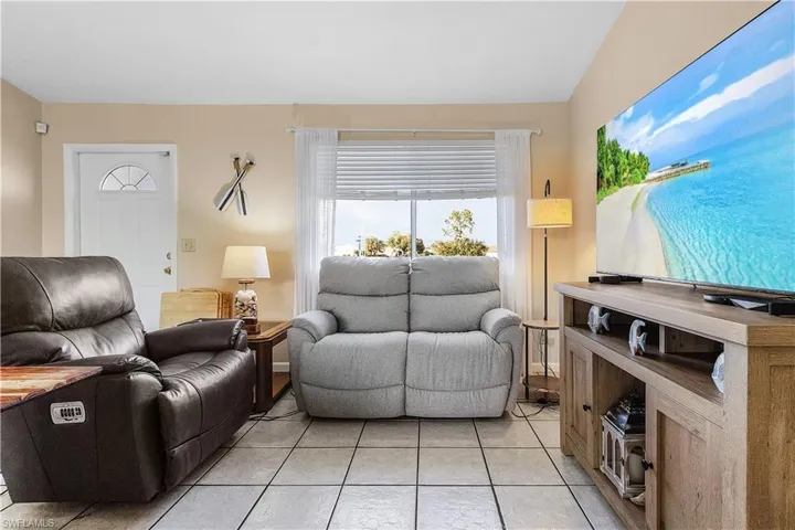 108 Nw 30th St, Cape Coral Fl 33993