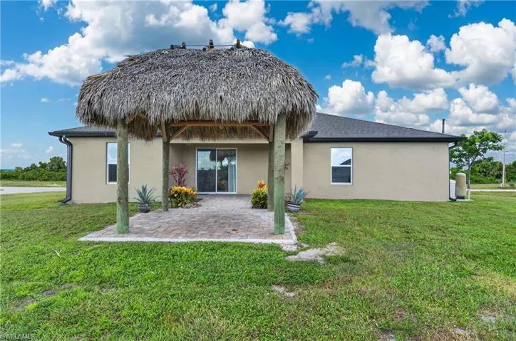 4060 Nw 36th Ave, Cape Coral, Florida 33993