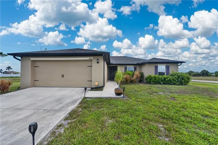 4060 Nw 36th Ave, Cape Coral, Florida 33993