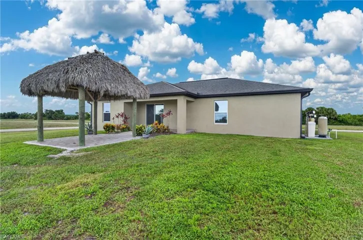 4060 Nw 36th Ave, Cape Coral, Florida 33993