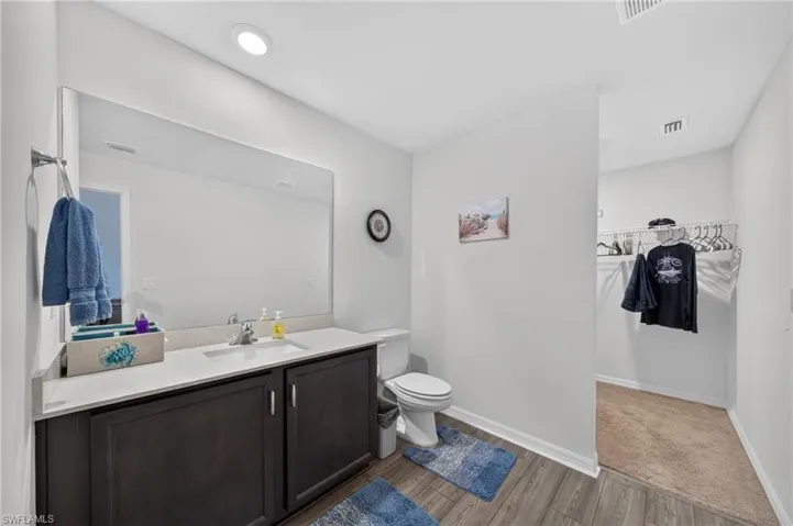 4060 Nw 36th Ave, Cape Coral, Florida 33993