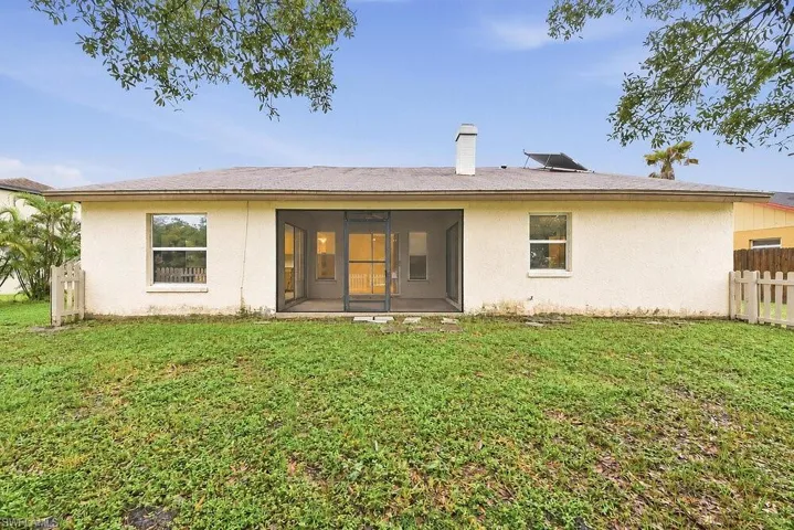 606 49th St E, Bradenton, Florida 34208