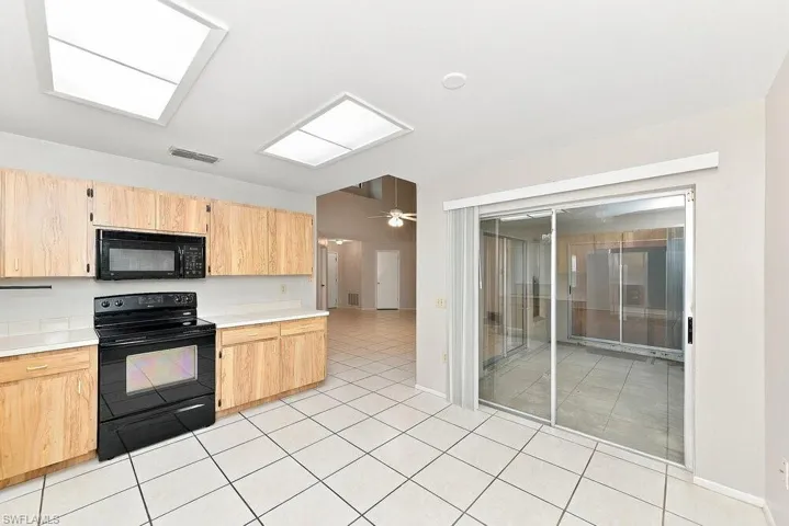 606 49th St E, Bradenton, Florida 34208