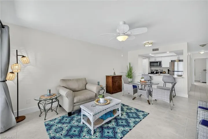 200 Lenell Rd 214, Fort Myers Beach, Florida 33931