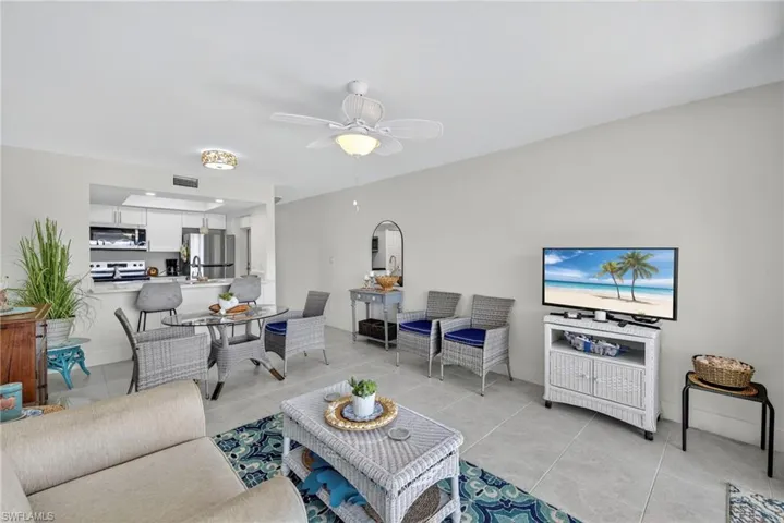 200 Lenell Rd 214, Fort Myers Beach, Florida 33931