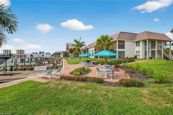 200 Lenell Rd 214, Fort Myers Beach, Florida 33931