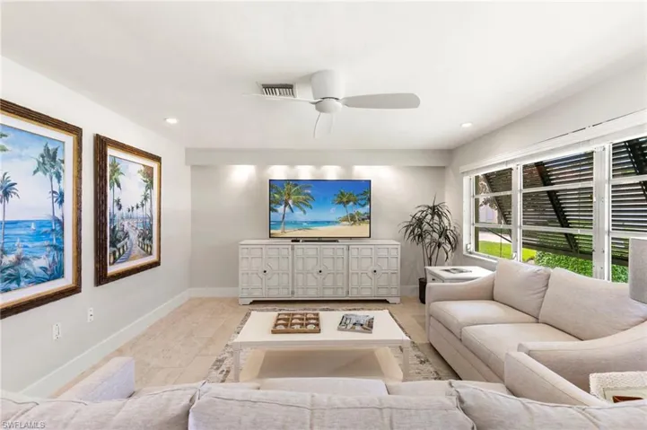 Living room with ceiling fan