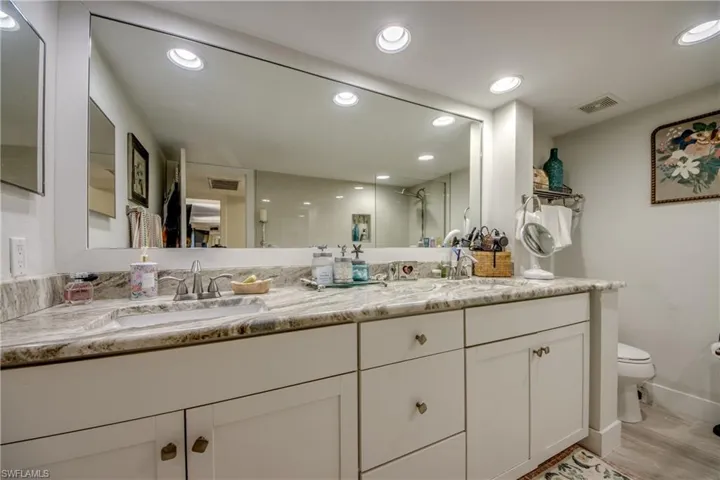 Upstairs Bathroom