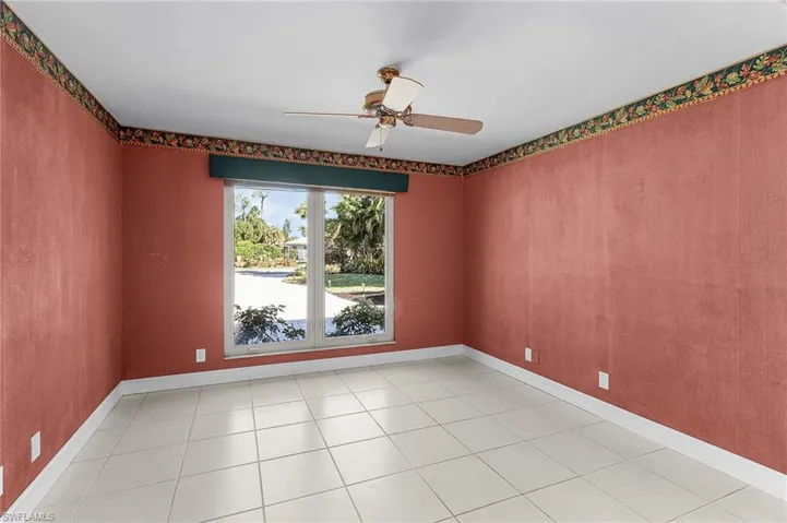 2377 Kings Lake Blvd, Naples, Florida 34112
