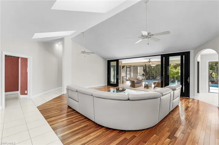 2377 Kings Lake Blvd, Naples, Florida 34112