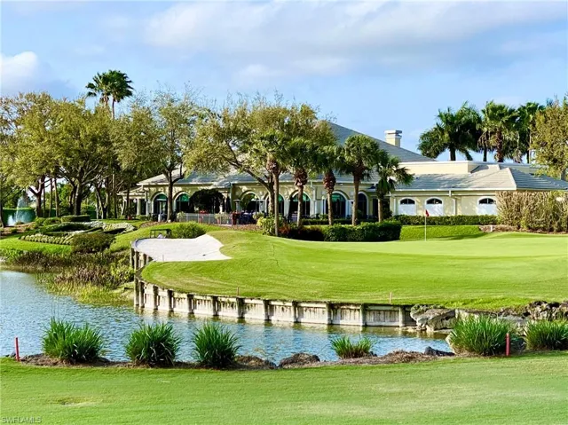 3455 Laurel Greens Ln S 103, Naples, Florida 34119