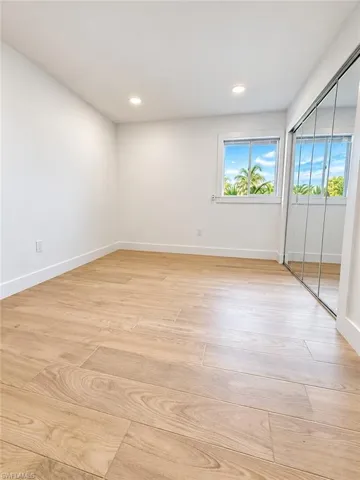 8381 Antigua Ct, Fort Myers, Florida 33907