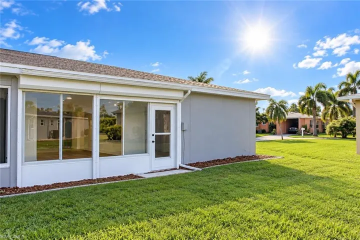 8381 Antigua Ct, Fort Myers, Florida 33907