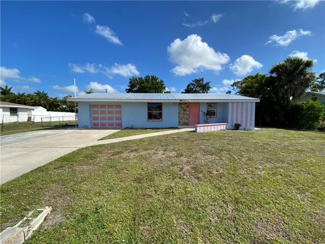 11310 Linda Loma Dr, Fort Myers, Florida 33908