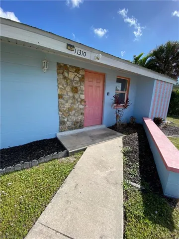 11310 Linda Loma Dr, Fort Myers, Florida 33908