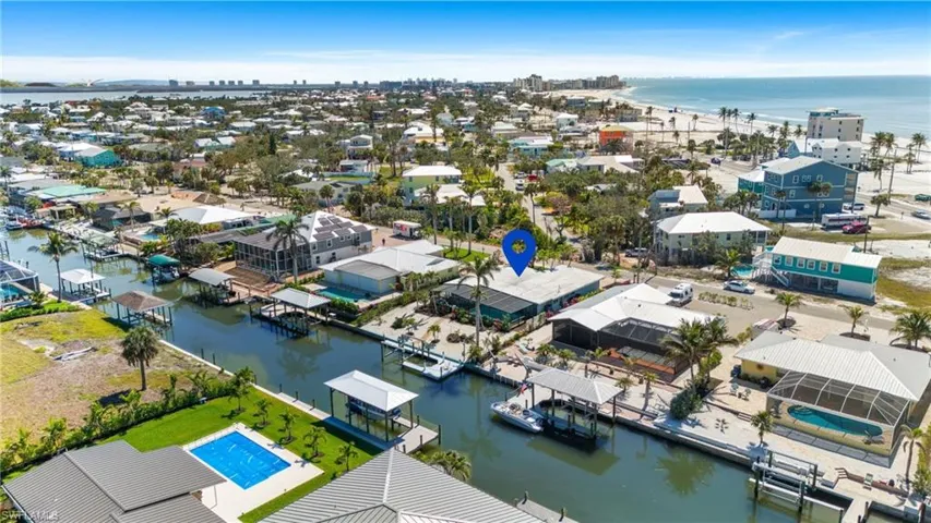Aerial view with a water view - VIRTUALLY ENHANCED