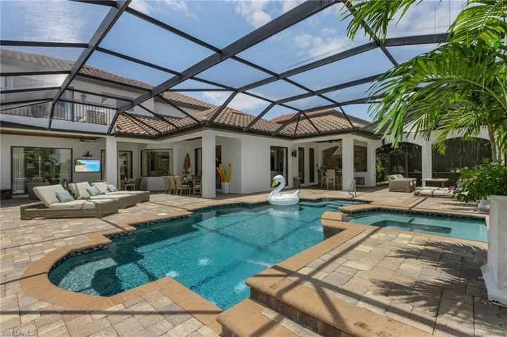 3423 Runaway Ct, Naples, Florida 34114