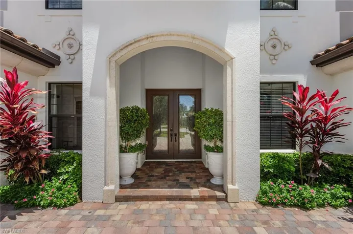 3423 Runaway Ct, Naples, Florida 34114